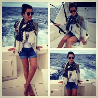 Tina Kandelaki feet photo thumbnail