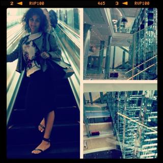 Tina Kandelaki feet photo thumbnail