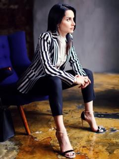 Tina Kandelaki feet photo thumbnail