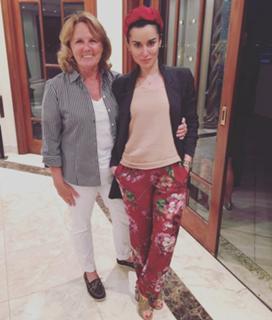 Tina Kandelaki feet photo thumbnail