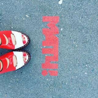 Tina Kandelaki feet photo thumbnail
