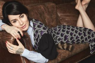 Tina Kandelaki feet photo thumbnail