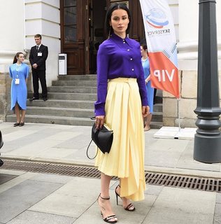 Tina Kandelaki feet photo thumbnail