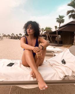 Tina Kandelaki feet photo thumbnail