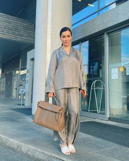Tina Kandelaki feet photo thumbnail