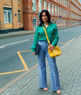 Tina Kandelaki feet photo thumbnail