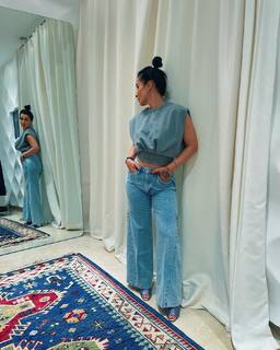 Tina Kandelaki feet photo thumbnail