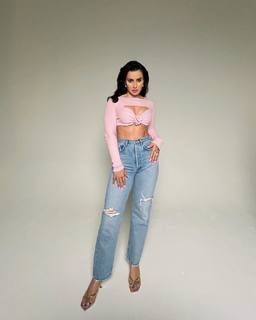 Tina Kandelaki feet photo thumbnail