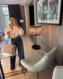 Tina Kandelaki feet photo thumbnail