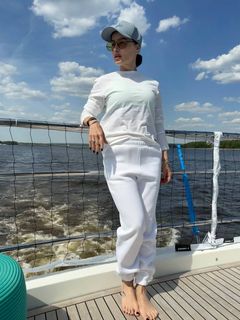 Tina Kandelaki feet photo thumbnail