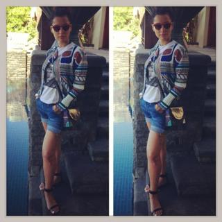 Tina Kandelaki feet photo thumbnail