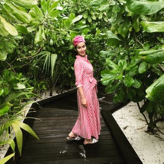 Tina Kandelaki feet photo thumbnail