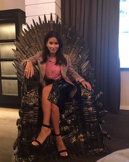Tina Kandelaki feet photo thumbnail