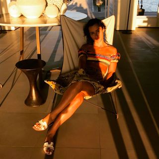 Tina Kandelaki feet photo thumbnail