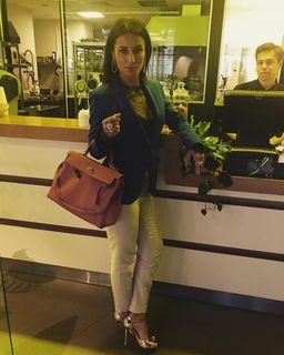 Tina Kandelaki feet photo thumbnail