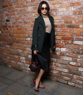 Tina Kandelaki feet photo thumbnail