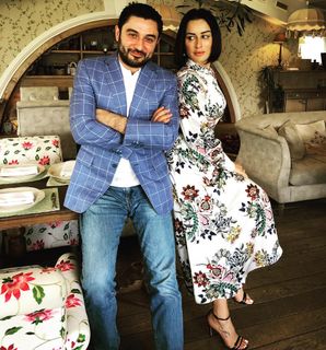 Tina Kandelaki feet photo thumbnail