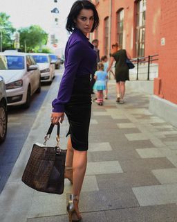 Tina Kandelaki feet photo thumbnail