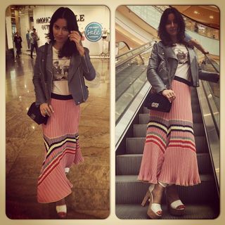 Tina Kandelaki feet photo thumbnail