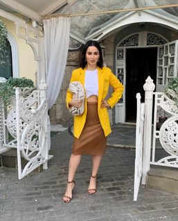 Tina Kandelaki feet photo thumbnail