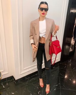Tina Kandelaki feet photo thumbnail