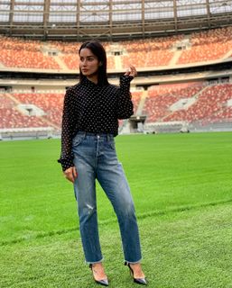 Tina Kandelaki feet photo thumbnail