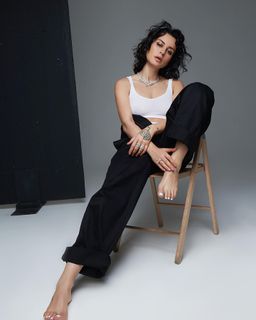 Tina Kandelaki feet photo thumbnail