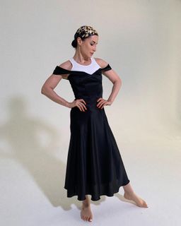 Tina Kandelaki feet photo thumbnail