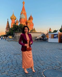 Tina Kandelaki feet photo thumbnail