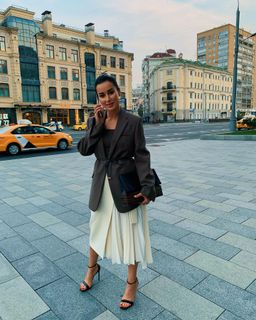 Tina Kandelaki feet photo thumbnail