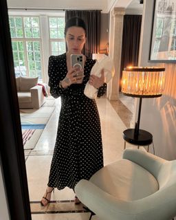 Tina Kandelaki feet photo thumbnail