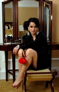 Tina Kandelaki feet photo thumbnail