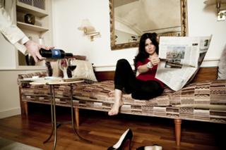 Tina Kandelaki feet photo thumbnail