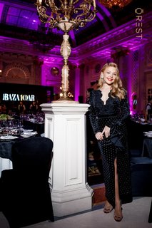 Tina Karol feet photo thumbnail