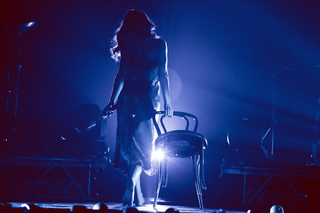 Tina Karol feet photo thumbnail