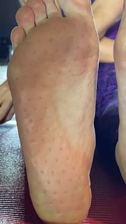 Tina Karol feet photo thumbnail