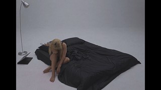 Tina Karol feet photo thumbnail