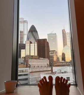 Tina Karol feet photo thumbnail