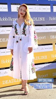 Tina Karol feet photo thumbnail