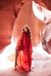 Tina Karol feet photo thumbnail