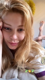 Tina Karol feet photo thumbnail