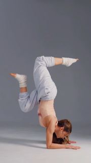Tina Karol feet photo 11