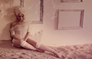 Tina Karol feet photo thumbnail