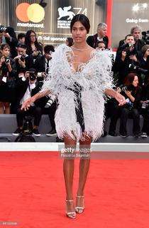 Tina Kunakey feet photo 3