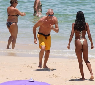 Tina Kunakey feet photo 5
