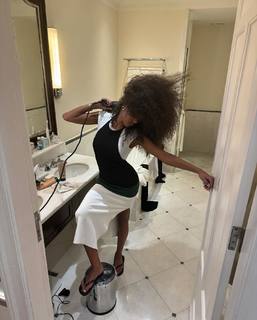 Tina Kunakey feet photo 14