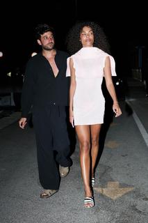 Tina Kunakey feet photo 13