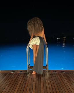 Tina Kunakey feet photo 7
