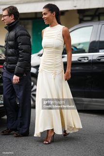 Tina Kunakey feet photo 5