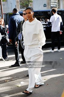 Tina Kunakey feet photo 2
